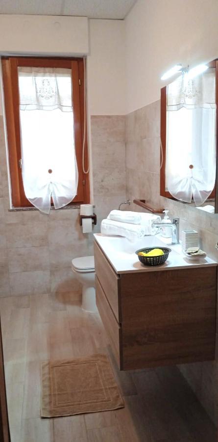 Gentarrubia - A Casa Nel Cuore Della Citta Oristano Buitenkant foto